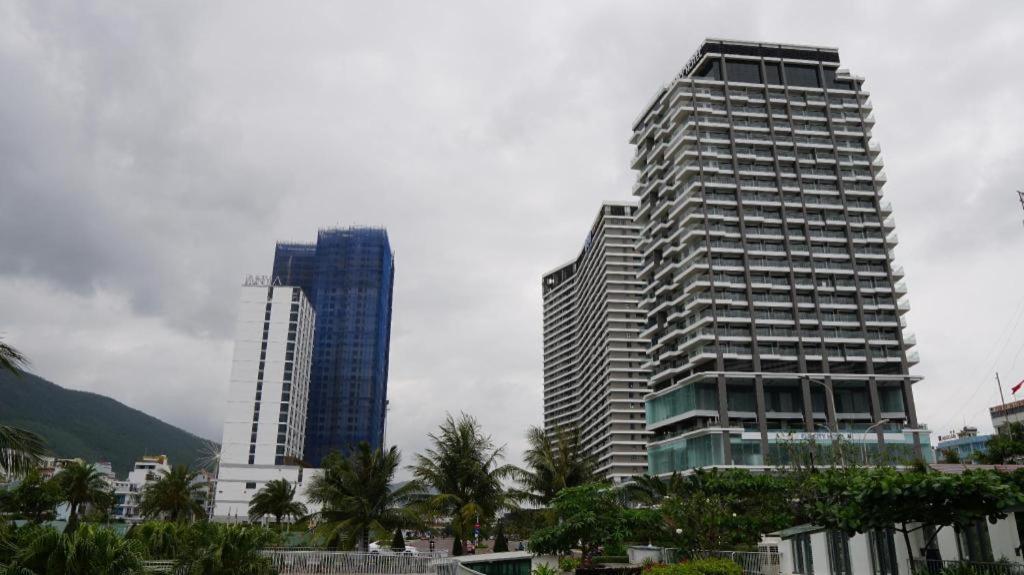 Flc Sea Tower Quy Nhon Beachfront Condotel Exterior photo